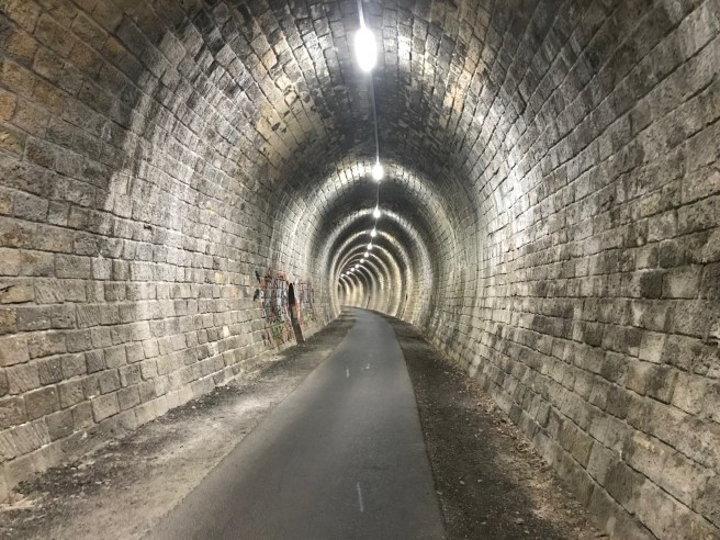 tunnel